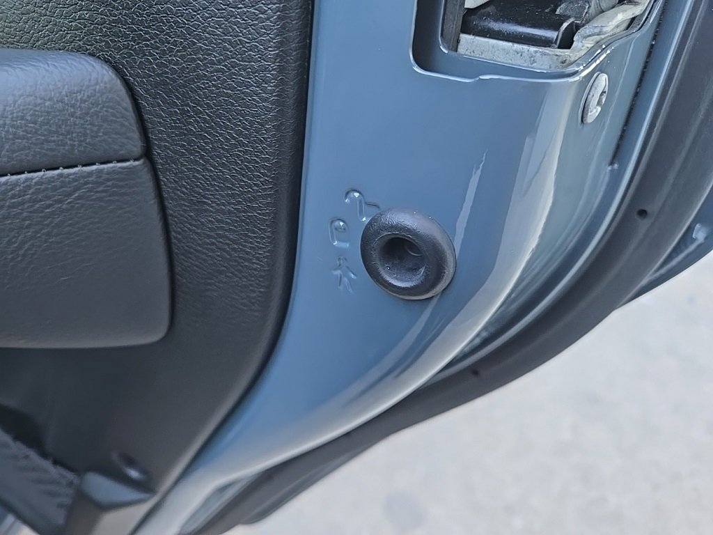 Used 2024 Jeep Wrangler Sport image 85