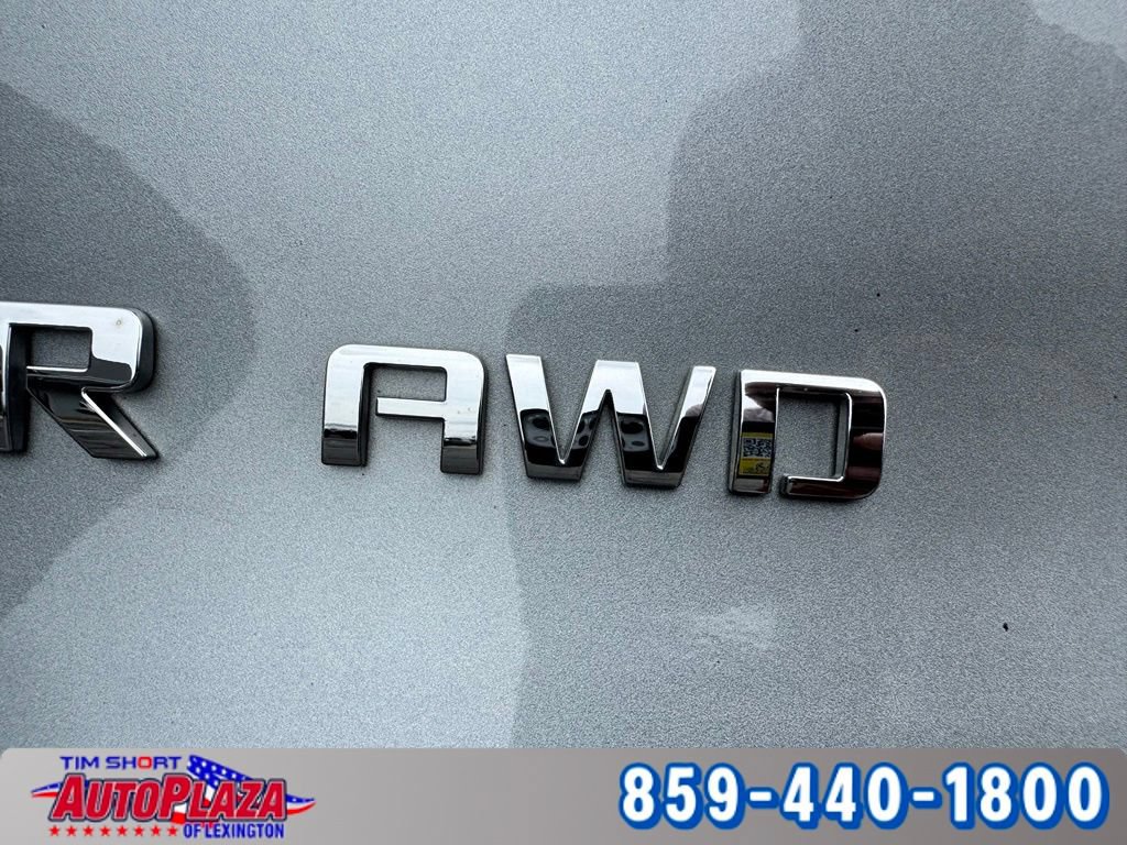Used 2025 Chevrolet Blazer LT AWD/4WD image 17