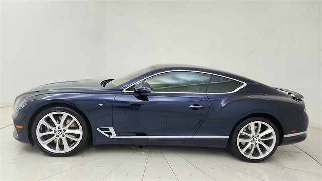 Used 2022 Bentley Continental GT image 3