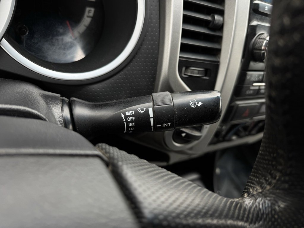 Used 2012 Toyota Tacoma 4x4 Double Cab image 23