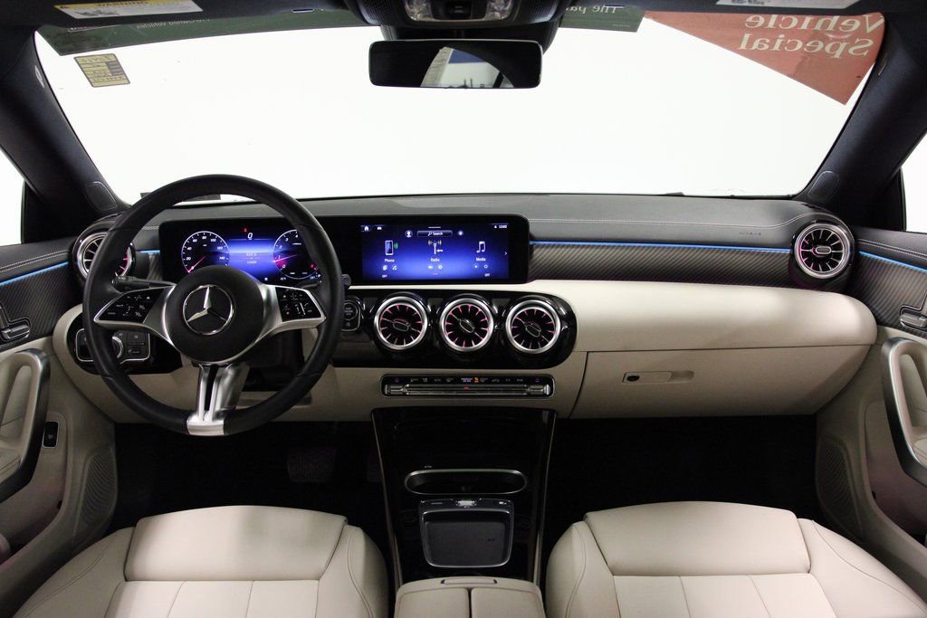 Certified 2025 Mercedes-Benz CLA 250 4MATIC image 2