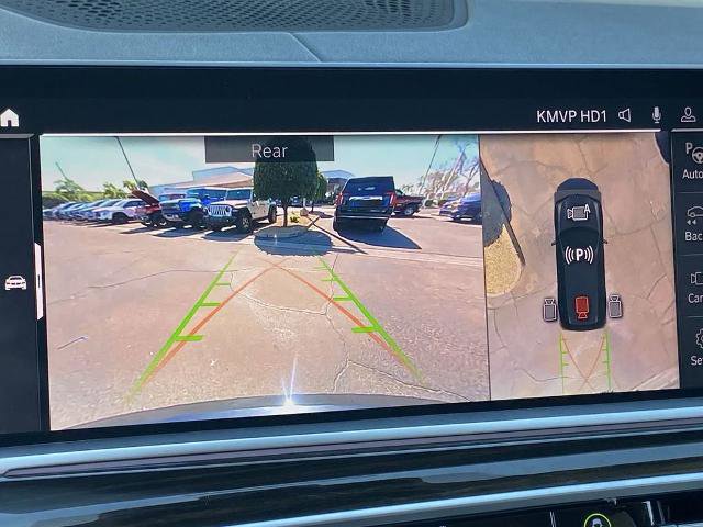 Used 2020 BMW X7 xDrive40i w/ Premium Package image 11