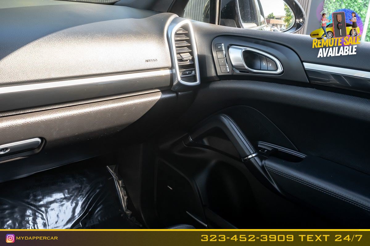 Used 2018 Porsche Cayenne AWD/4WD image 23