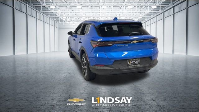New 2026 Chevrolet Equinox EV LT AWD/4WD image 8