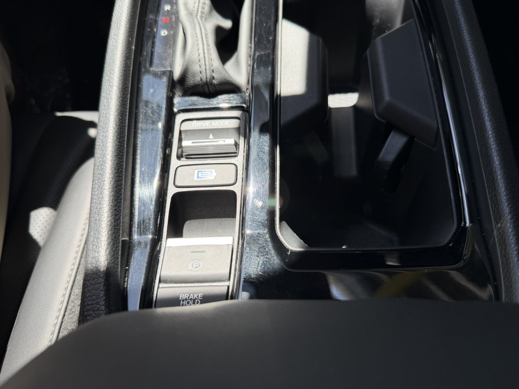 Used 2023 Honda Accord EX-L image 24