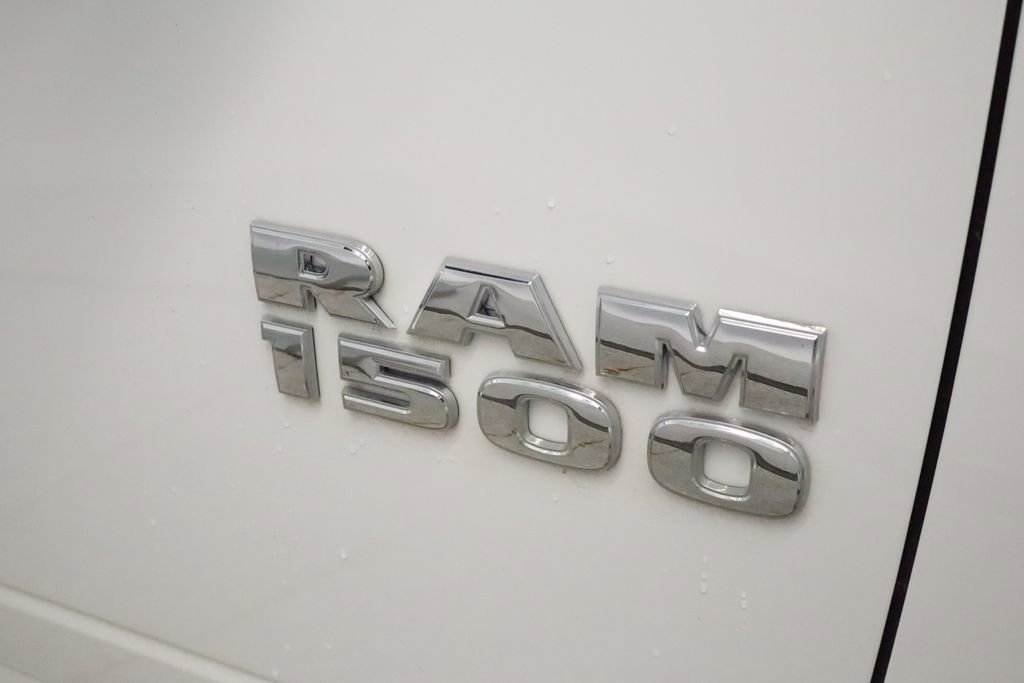 Certified 2018 RAM 1500 Express w/ Express Value Package AWD/4WD image 19