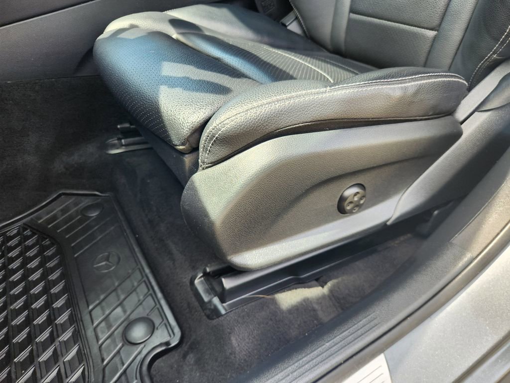 Certified 2017 Mercedes-Benz GLC 300 4MATIC image 20