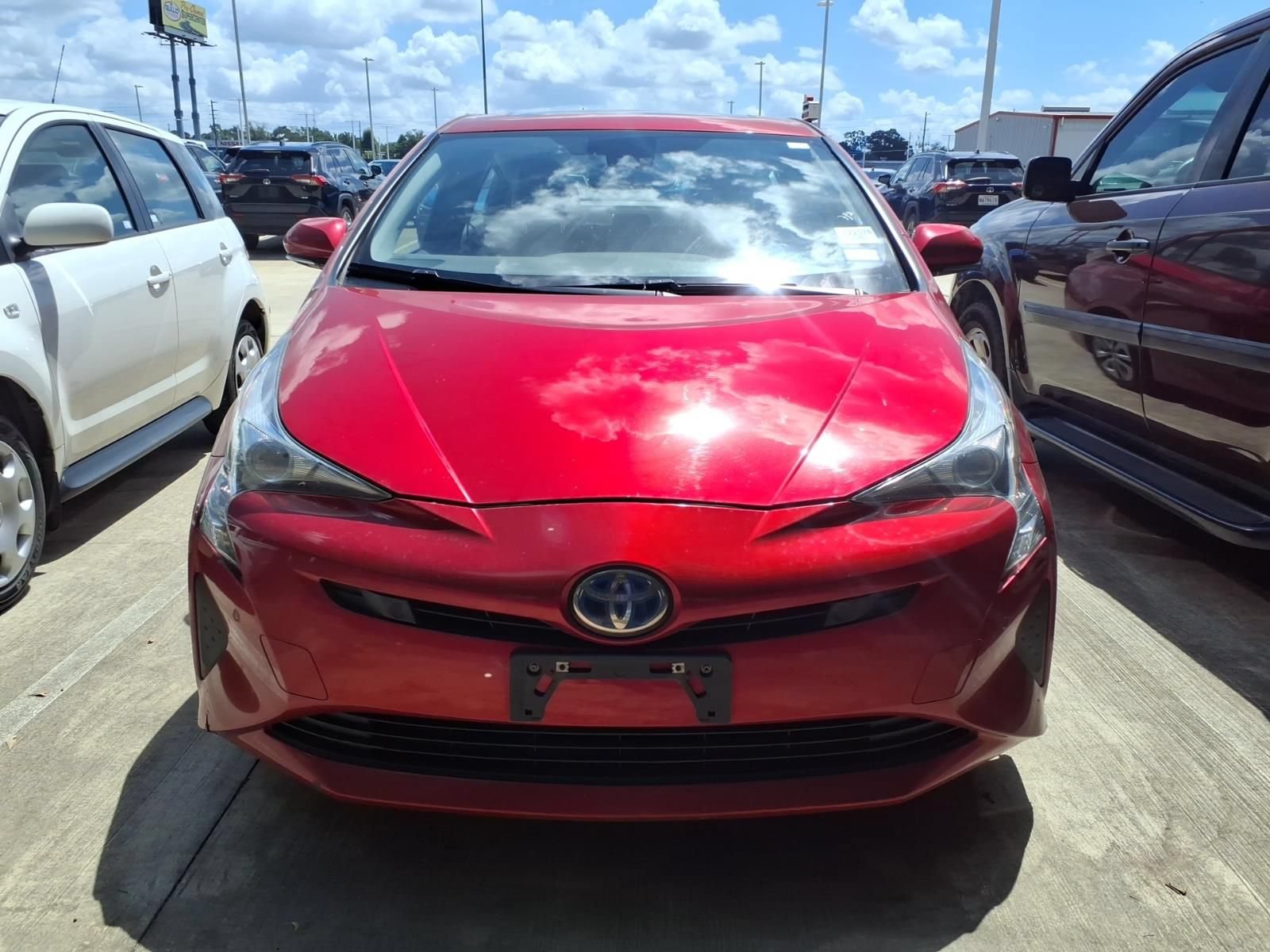 Used 2017 Toyota Prius Four w/ Advanced Technology Package FWD image 3