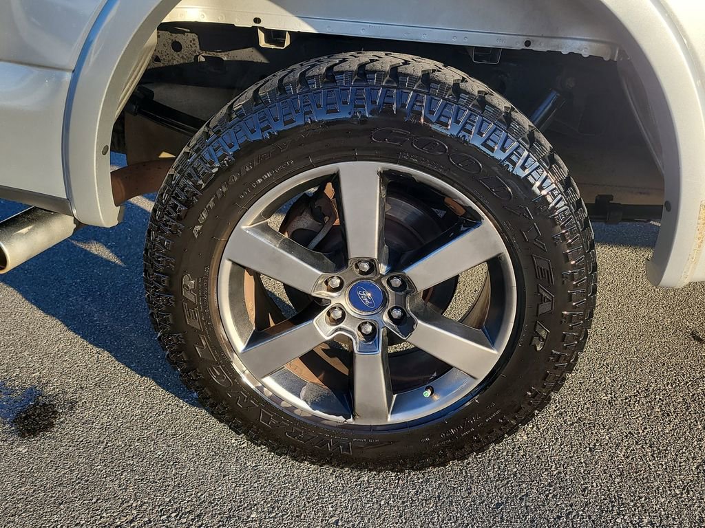 Used 2017 Ford F150 Lariat w/ Equipment Group 502A Luxury image 5