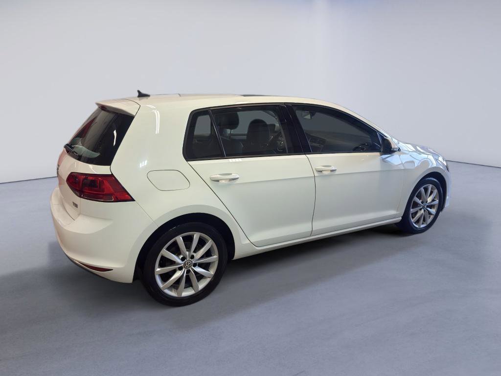 Used 2017 Volkswagen Golf Wolfsburg Edition image 7