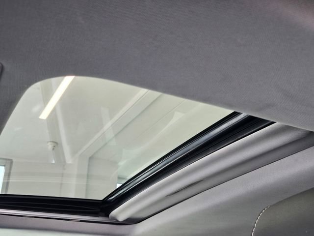 Certified 2020 GMC Yukon SLT image 18