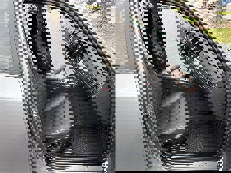 Used 2009 BMW 535i 535i image 34