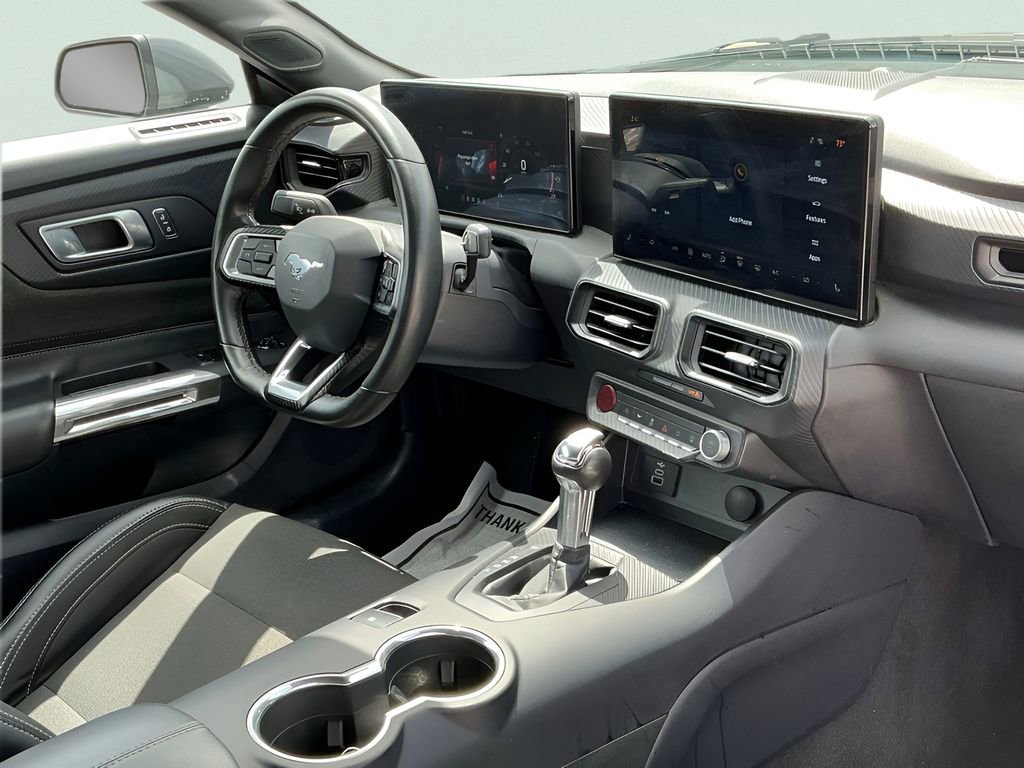 Certified 2024 Ford Mustang Convertible image 17