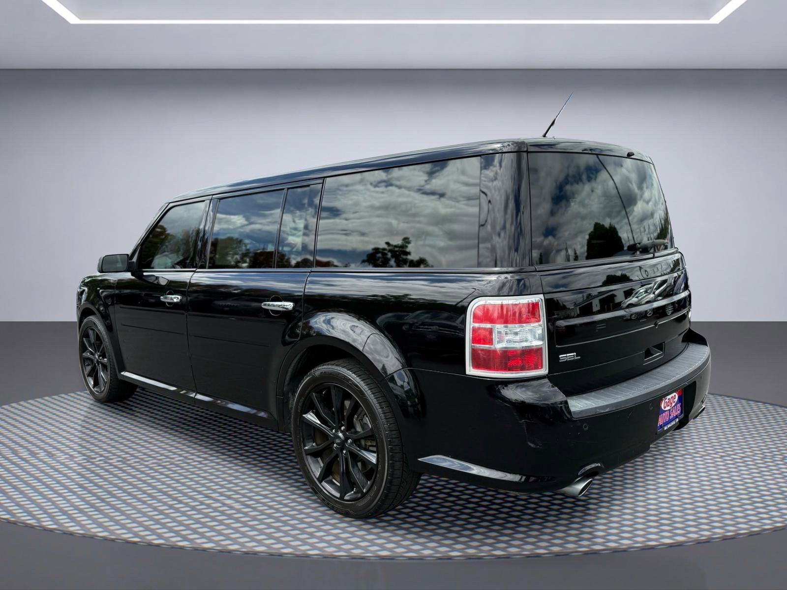 Used 2016 Ford Flex SEL w/ Equipment Group 202A FWD image 4