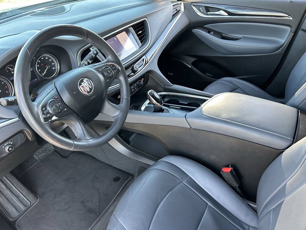 Used 2020 Buick Enclave Essence w/ Sport Touring Edition FWD image 19