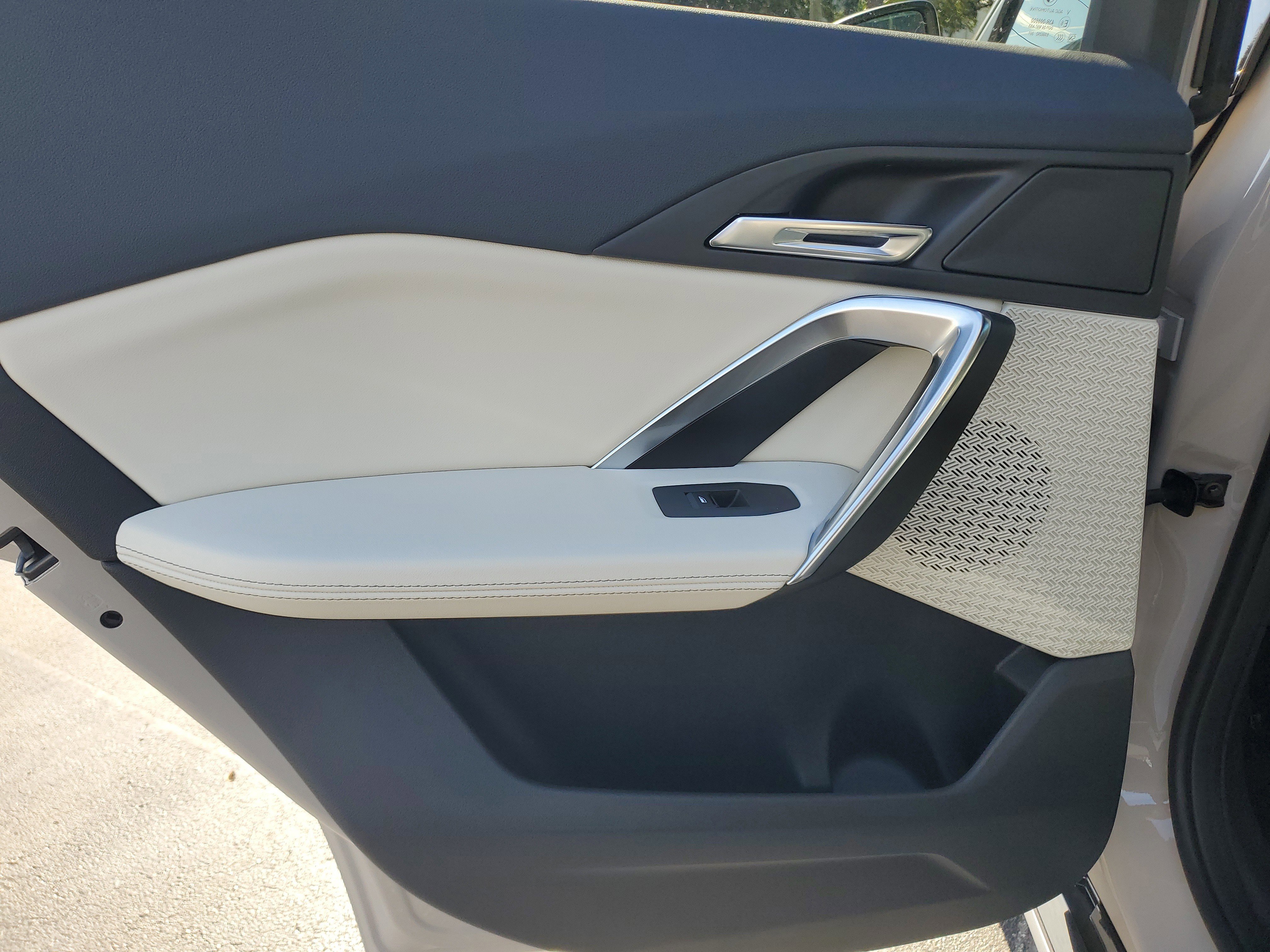 New 2026 BMW X1 xDrive28i w/ Convenience Package image 10