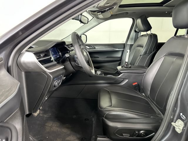 Used 2024 Jeep Grand Cherokee Limited 4xe AWD/4WD image 12