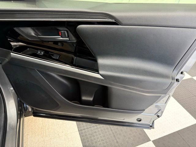 Used 2024 Toyota bZ4X XLE w/ Weather Package image 20