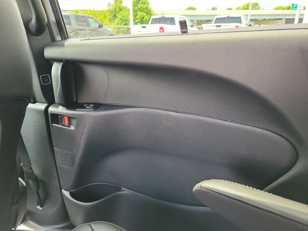 New 2027 Chrysler Pacifica LX FWD image 12