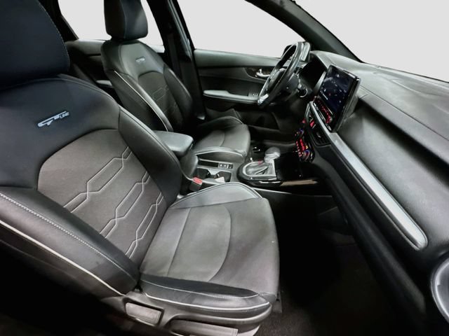 Used 2023 Kia Forte GT-Line w/ GT-Line Premium Package FWD image 28