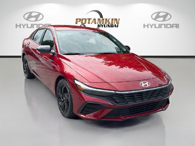 Certified 2026 Hyundai Elantra Sport FWD image 4