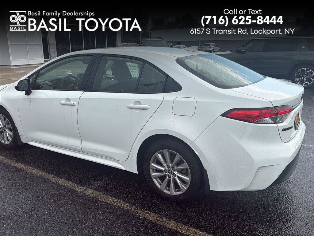 Used 2023 Toyota Corolla LE w/ LE Premium Package