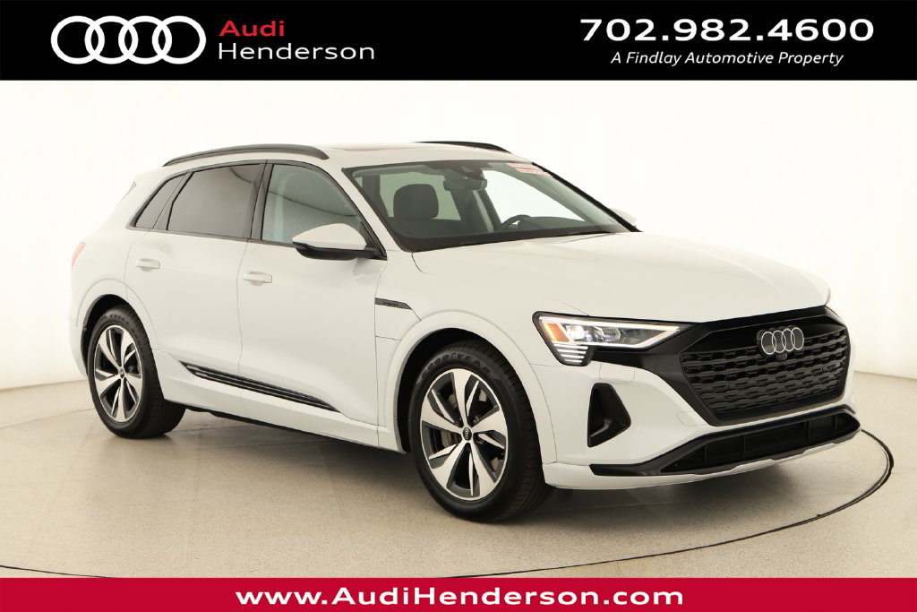 Certified 2024 Audi Q8 e-tron Premium Plus AWD/4WD image 1