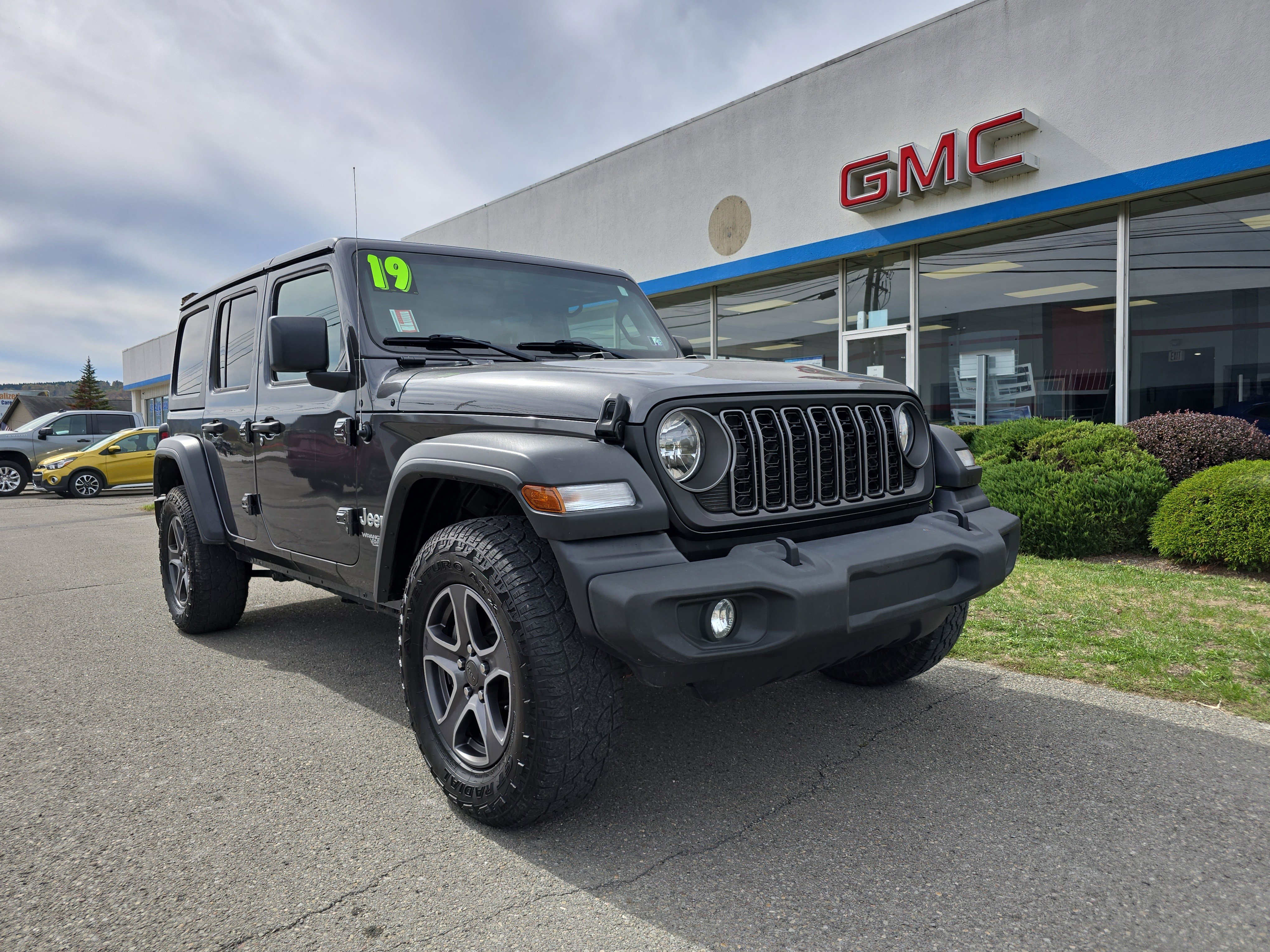 Used 2019 Jeep Wrangler Unlimited Sport S