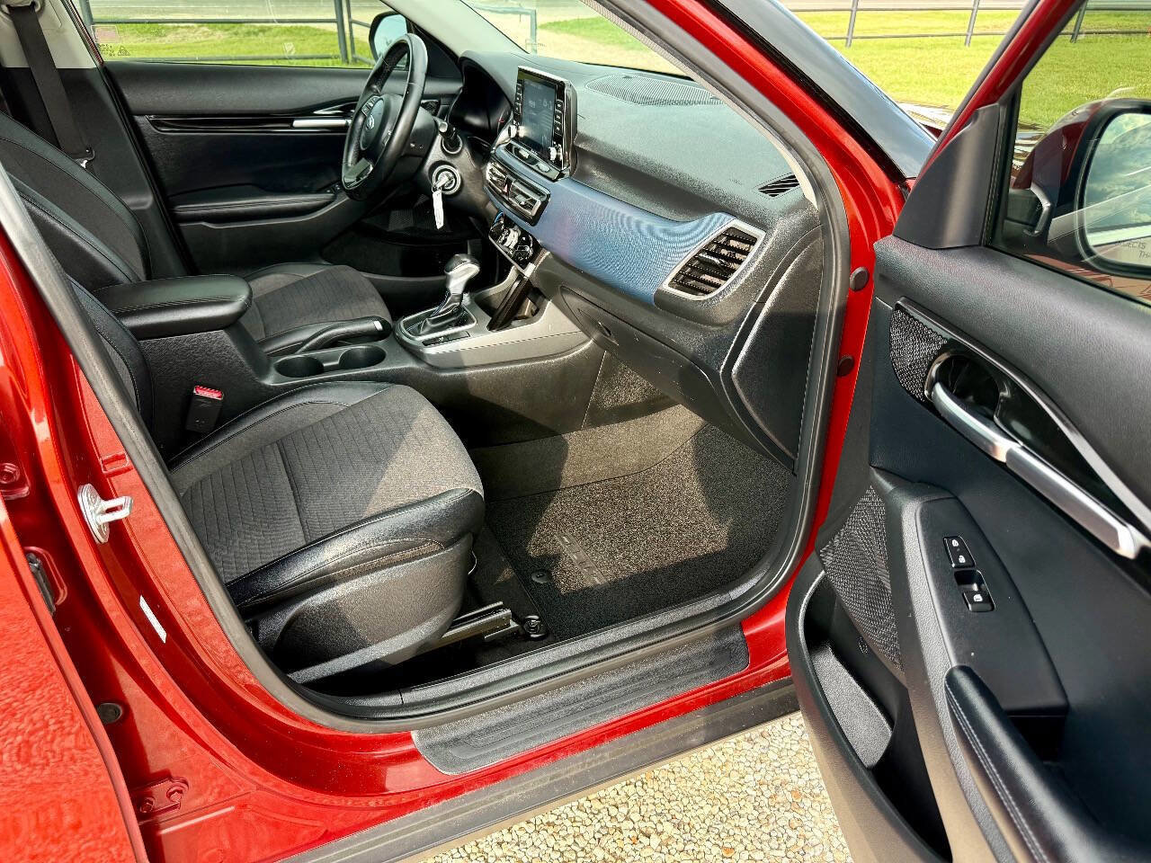 Used 2021 Kia Seltos S image 14