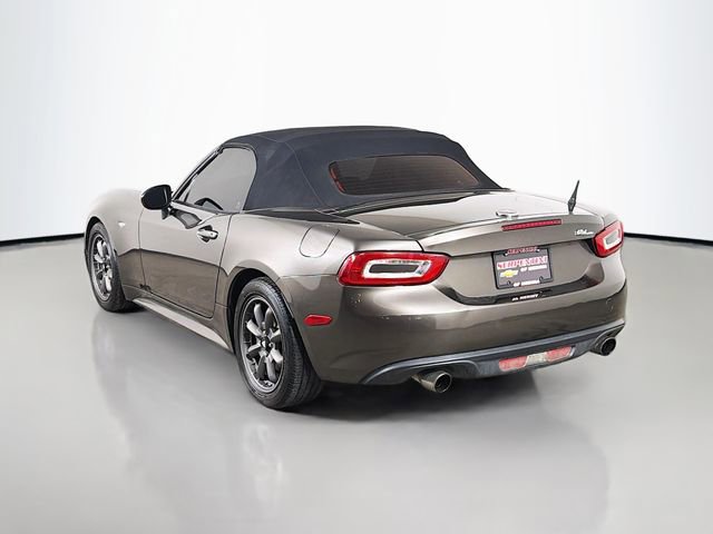 Used 2017 FIAT 124 Spider Classica image 8