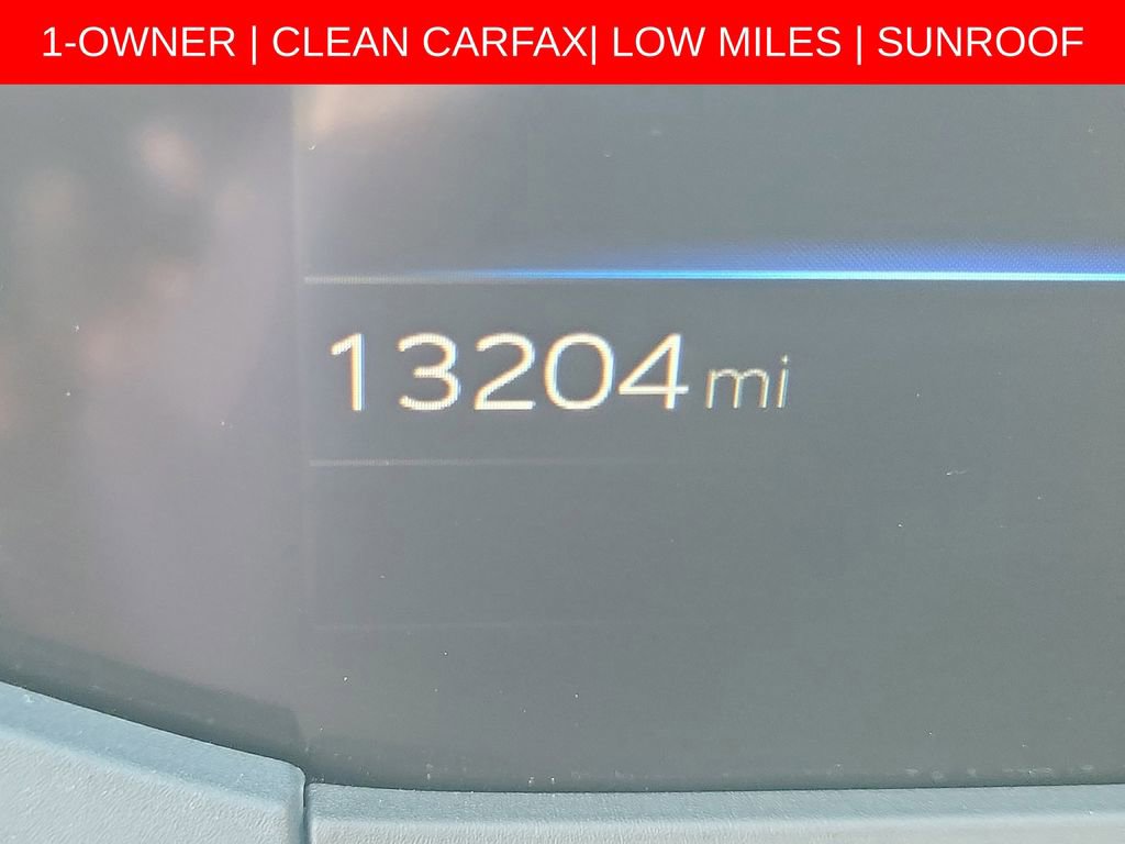 Used 2024 Toyota Prius Prime FWD image 4