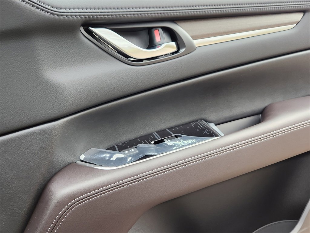 New 2025 MAZDA CX-5 Signature image 21