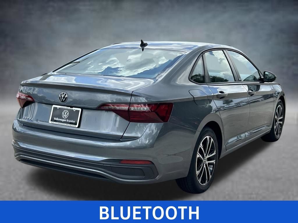 Certified 2024 Volkswagen Jetta Sport FWD image 7