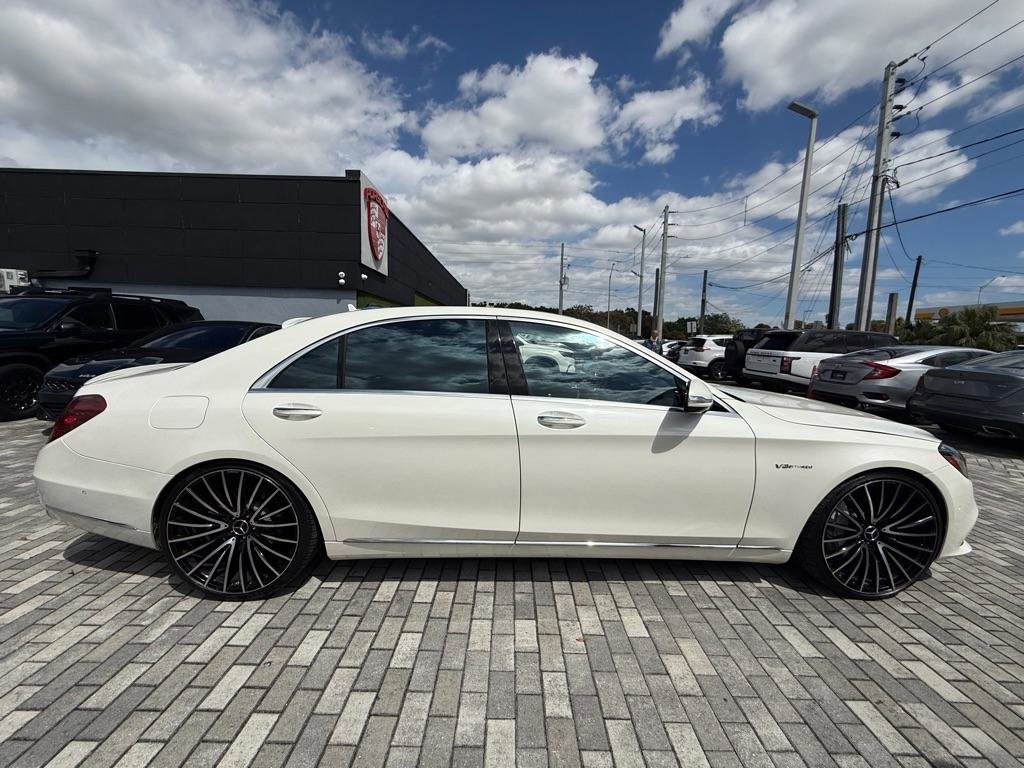 Used 2020 Mercedes-Benz S 560 Sedan image 4