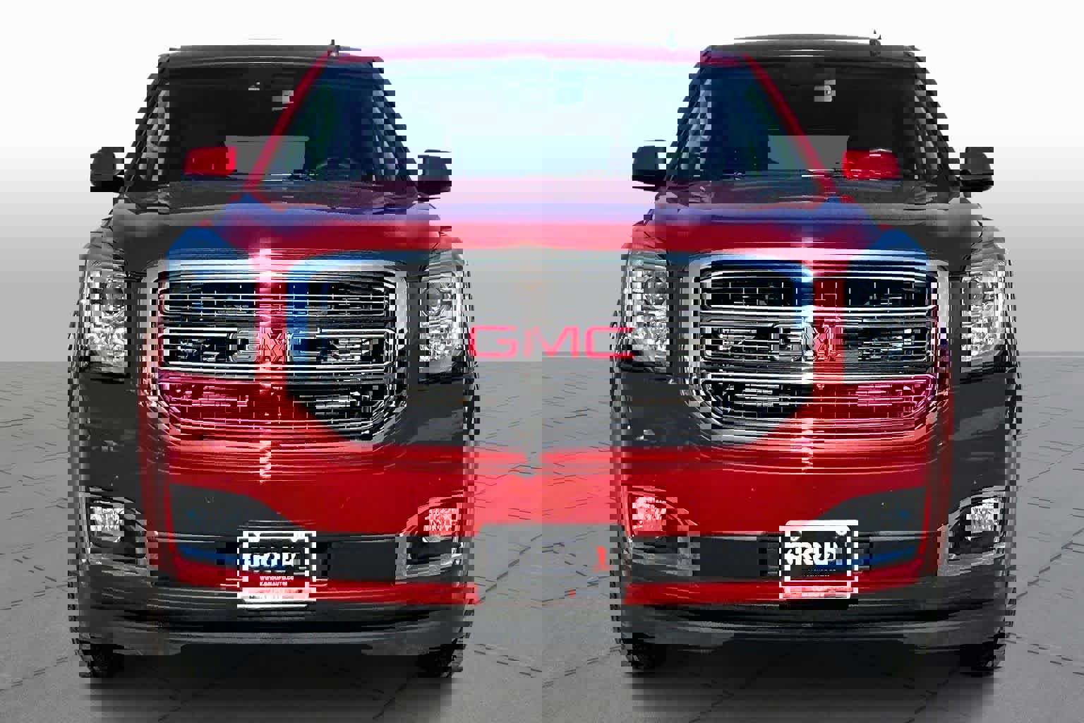 Used 2015 GMC Yukon SLT image 4