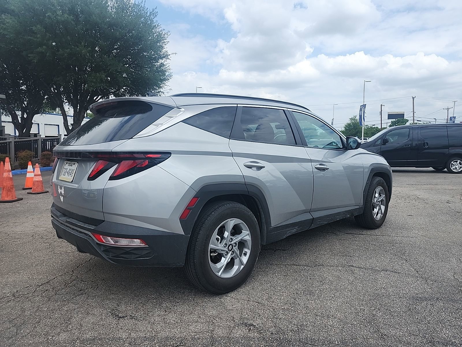 Used 2024 Hyundai Tucson SEL image 3