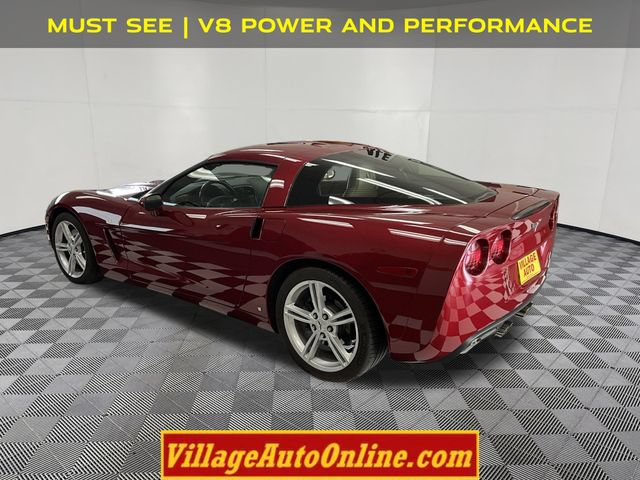 Used 2009 Chevrolet Corvette Coupe w/ Preferred Equipment Group RWD image 2