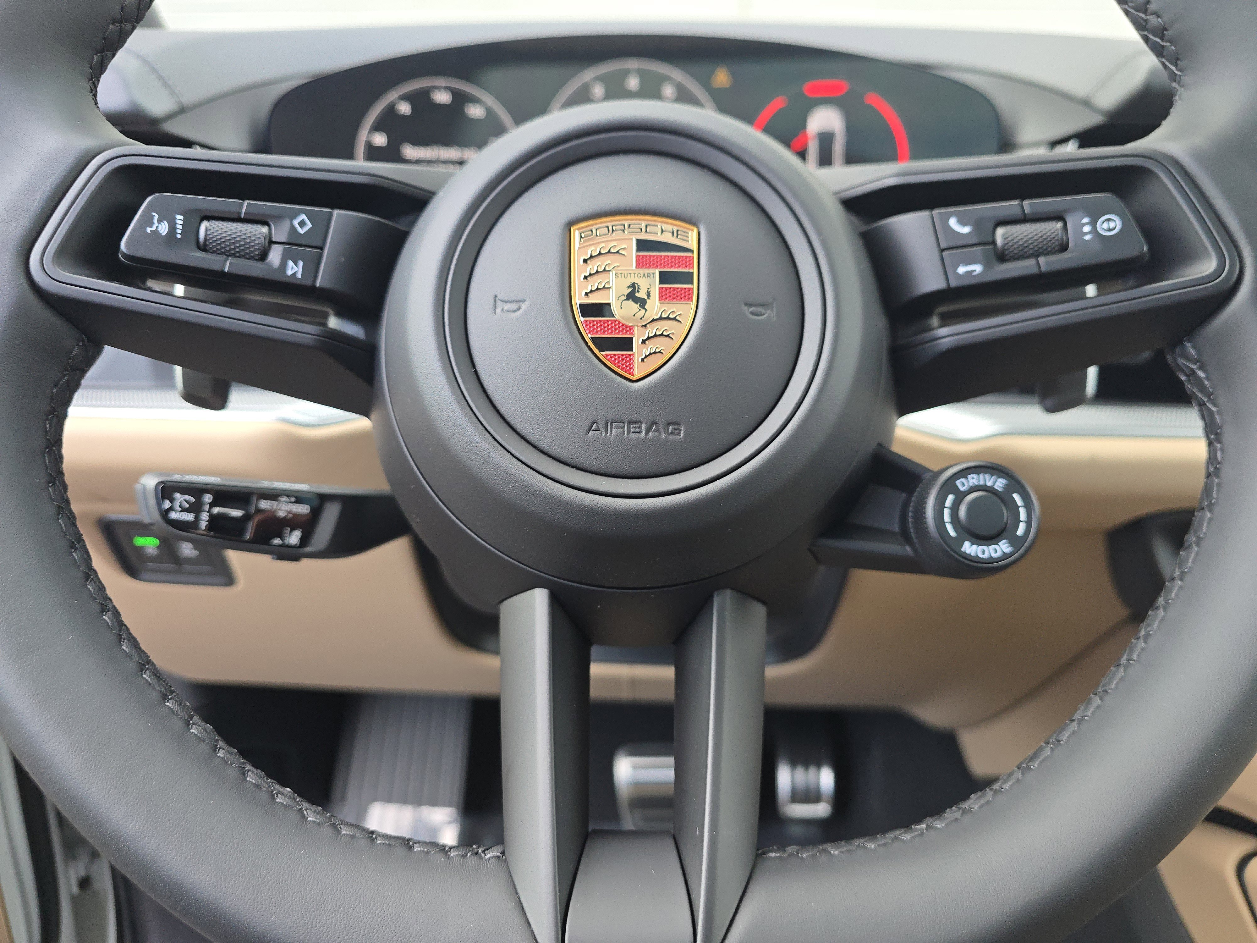 New 2026 Porsche Cayenne S image 19