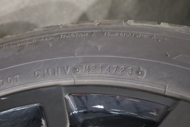 Used 2023 GMC Terrain SLE w/ Driver Convenience Package image 44