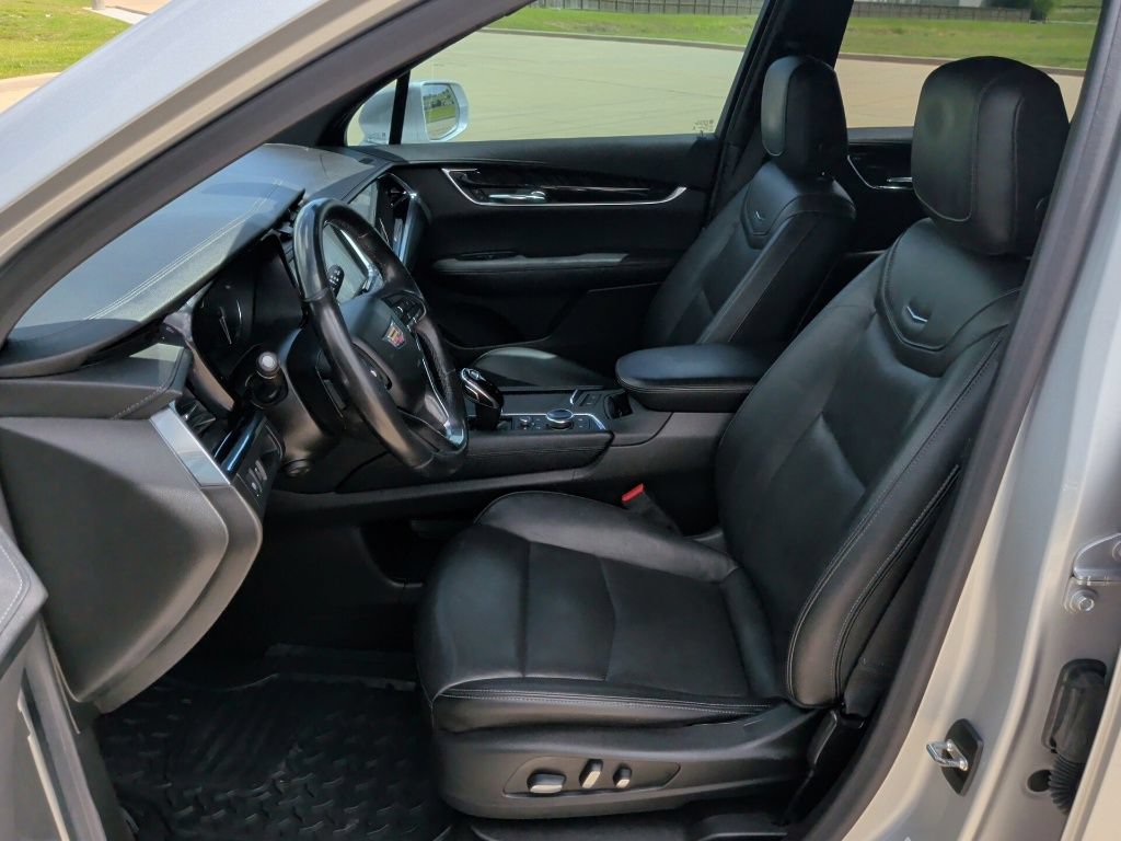 Used 2020 Cadillac XT6 Premium Luxury FWD image 13