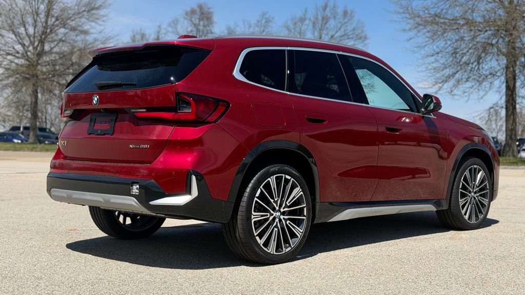 New 2026 BMW X1 xDrive28i w/ Technology Package AWD/4WD image 6