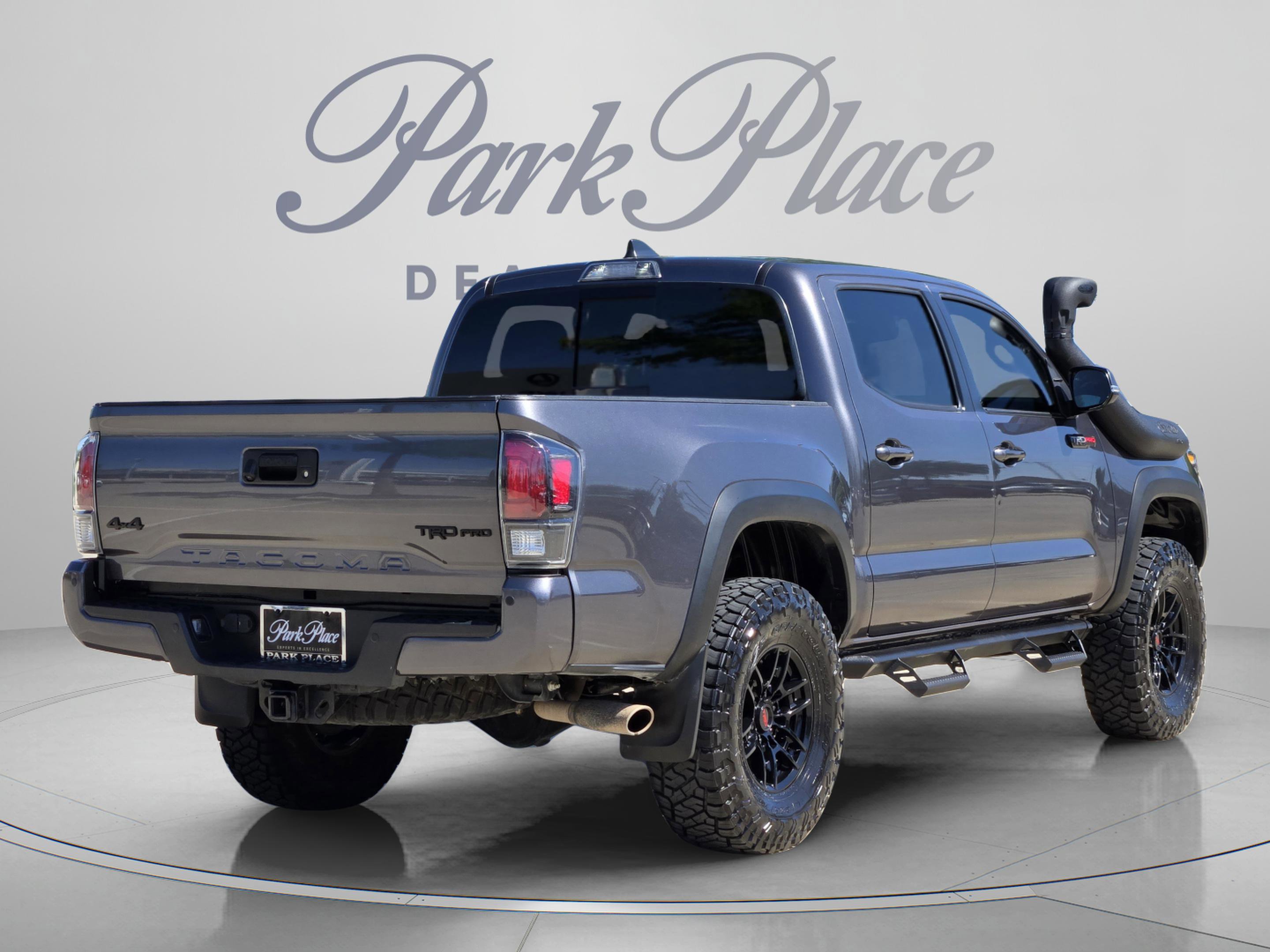 Used 2020 Toyota Tacoma TRD Pro AWD/4WD image 5
