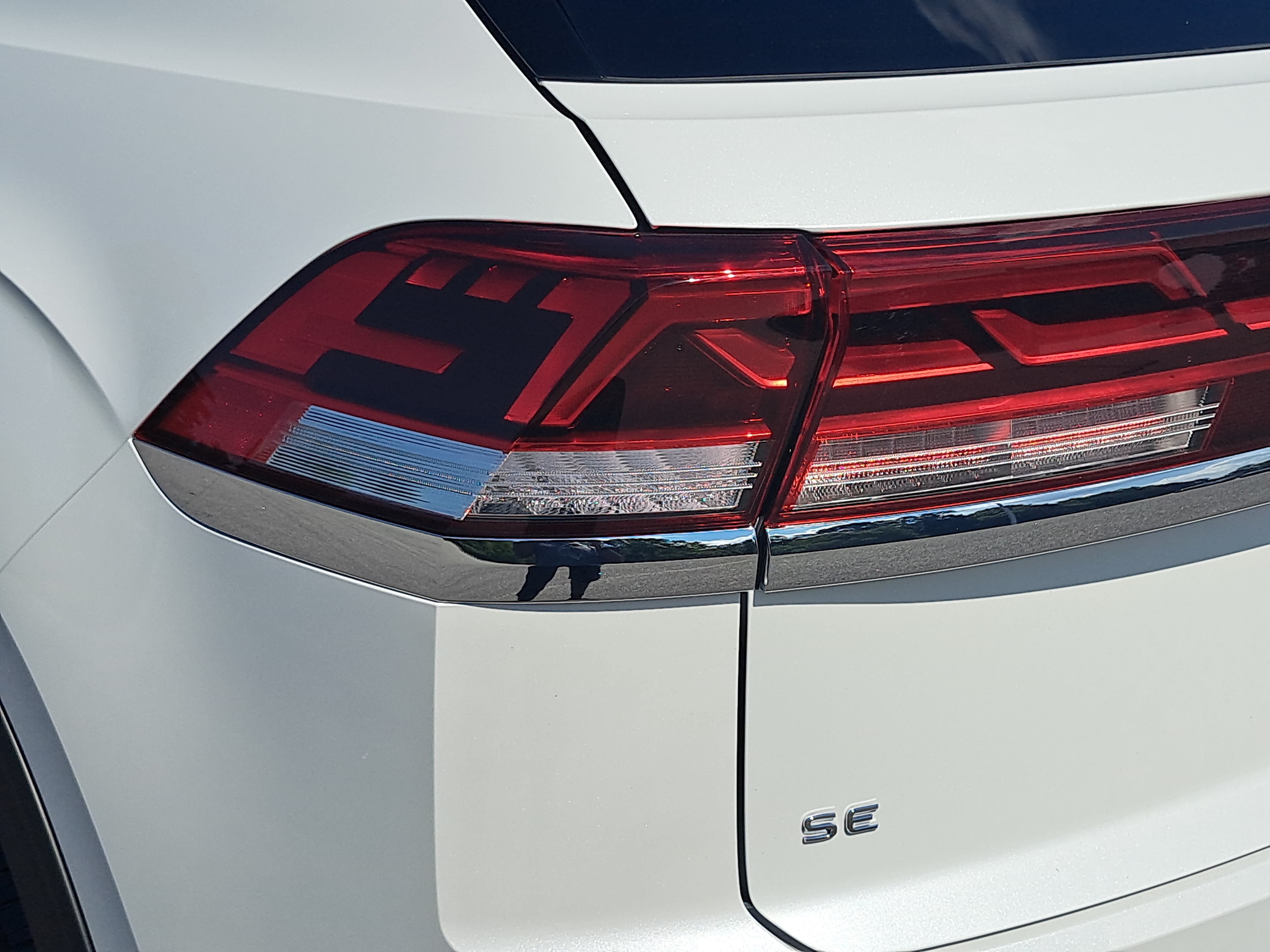 New 2026 Volkswagen Atlas Cross Sport SE AWD/4WD image 35