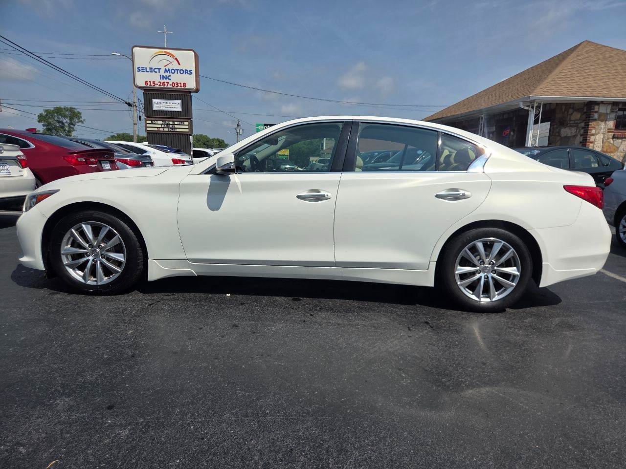 Used 2014 INFINITI Q50 Premium w/ Navigation Package AWD/4WD image 3