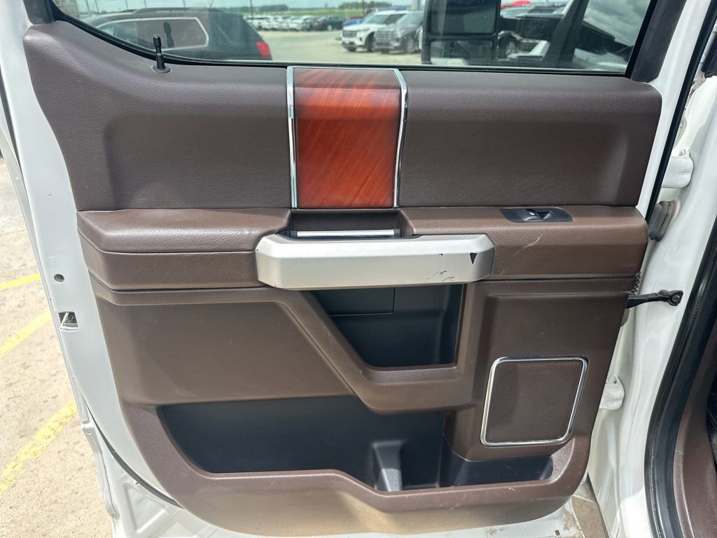 Used 2021 Ford F250 King Ranch w/ King Ranch Ultimate Package AWD/4WD image 30