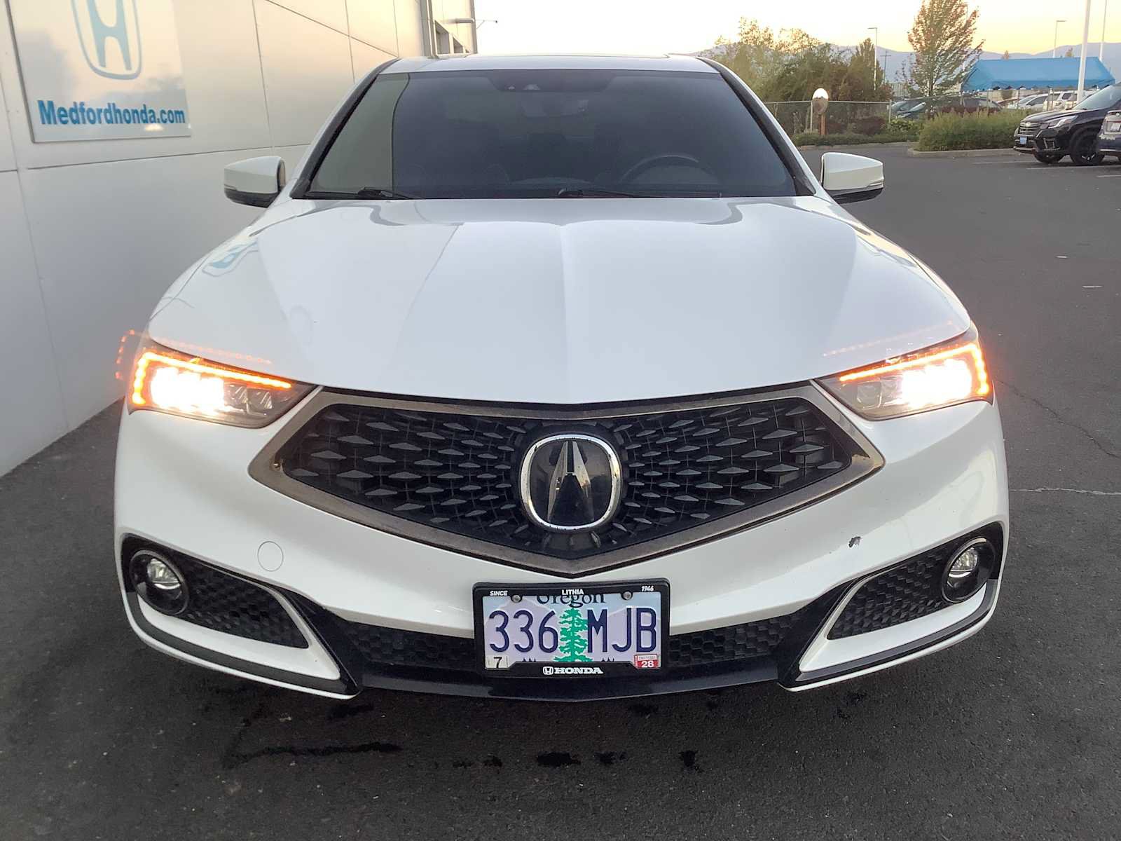 Used 2020 Acura TLX w/ Technology & A-SPEC Package FWD image 9