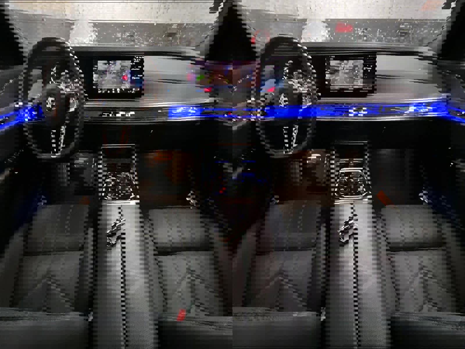 Certified 2025 BMW 760i xDrive image 16