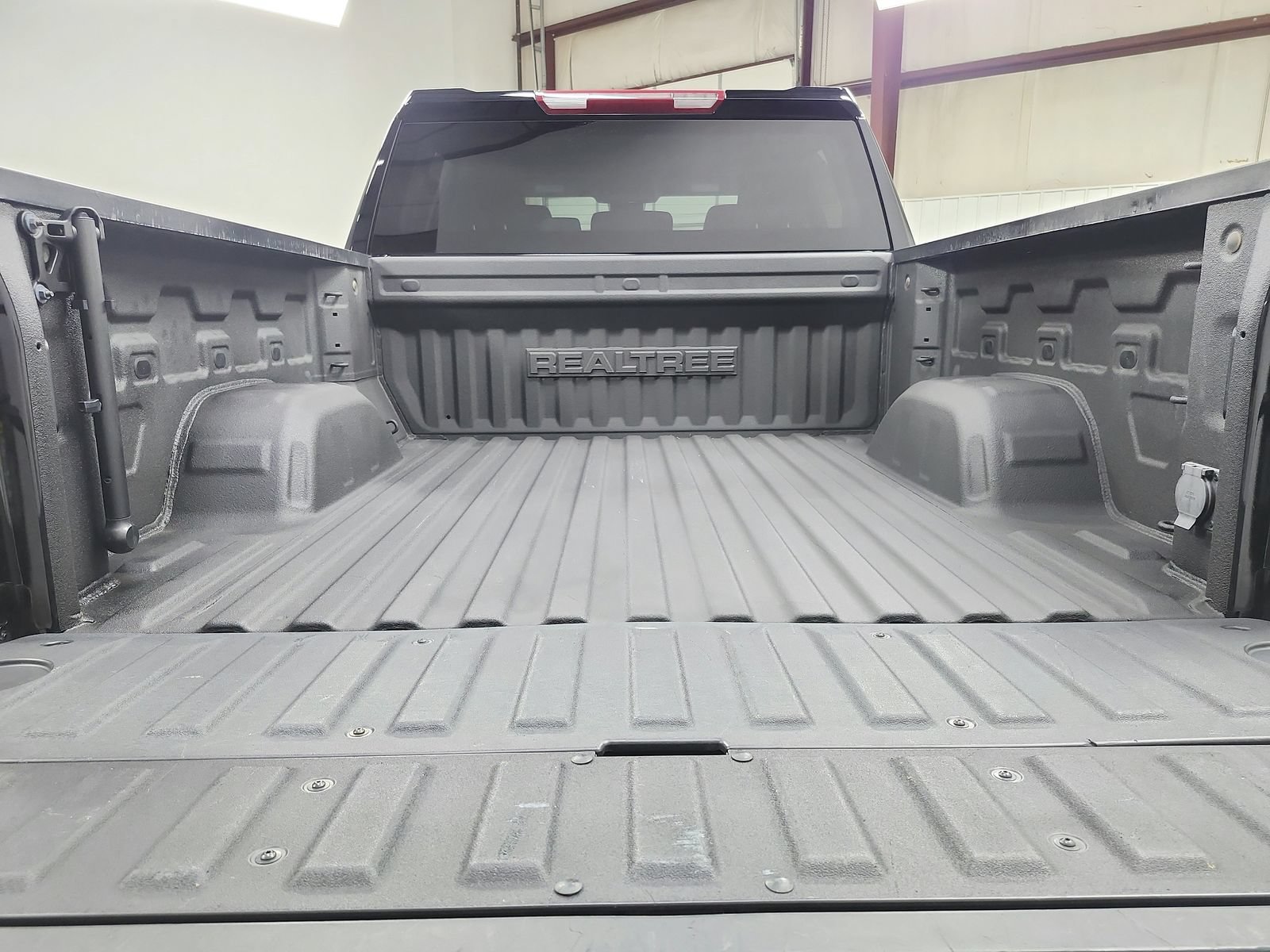 Used 2024 Chevrolet Silverado 1500 Custom Trail Boss w/ Realtree Special Edition AWD/4WD image 39