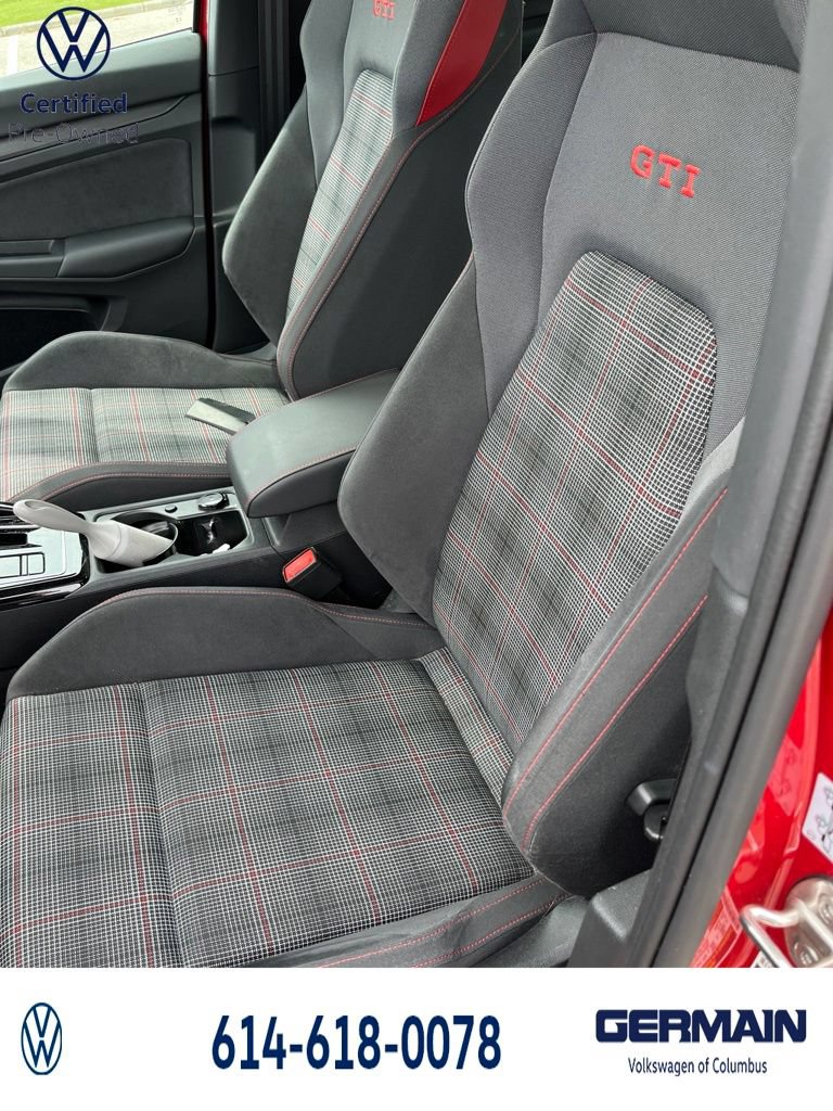 Used 2024 Volkswagen GTI SE FWD image 18