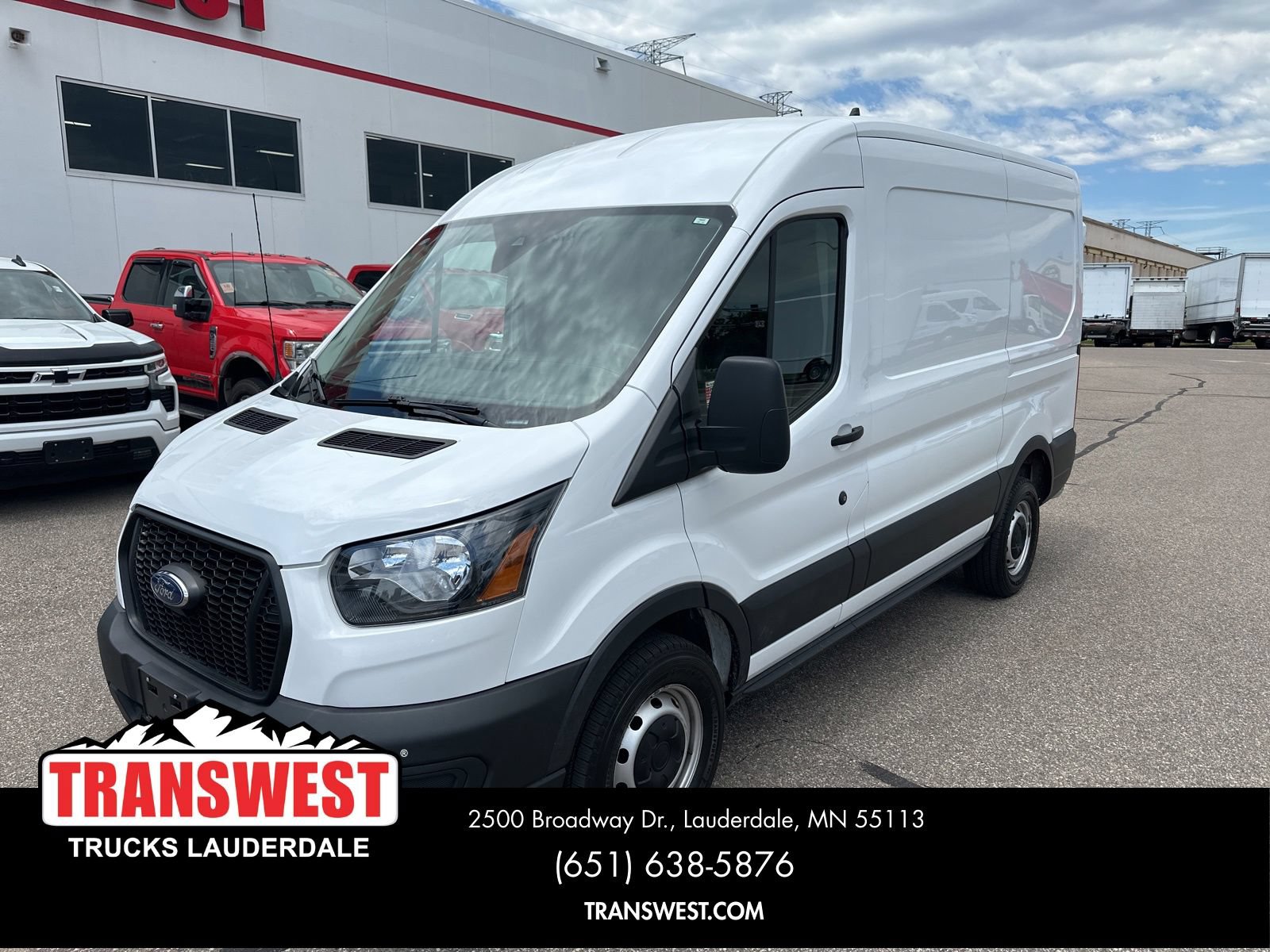Used 2023 Ford Transit 250 Medium Roof w/ Load Area Protection Package RWD image 1